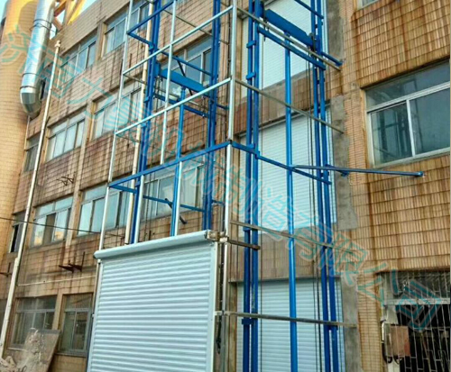 室外液压升降货梯